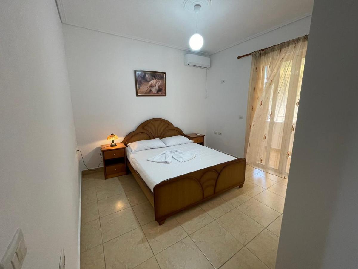 Kristo Apartament, Sarande Apartment Bagian luar foto